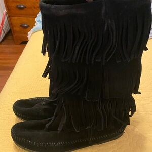 Minnetonka Black Fringe Moccasins